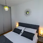 Luce Gold Lejlighed *